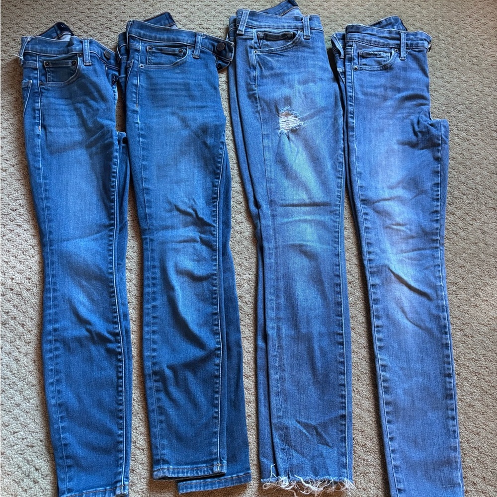 Lucky Brand Skinny Jeans - Medium Blue Wash Sz 00/24